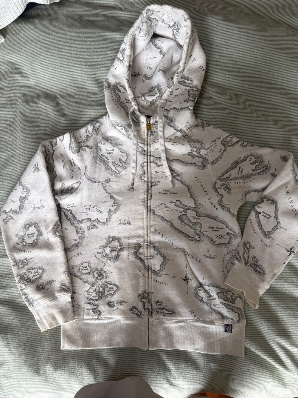 Tna Hoodie Jacket in Light Gray with Map Print